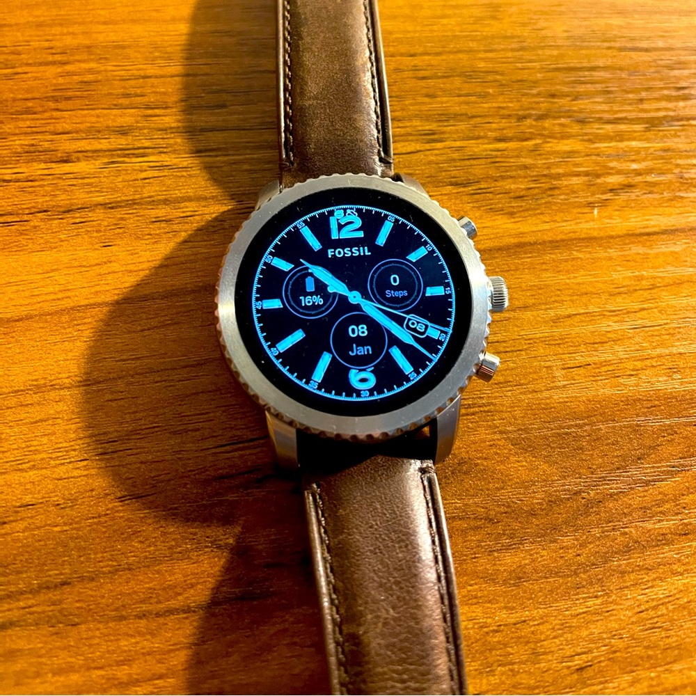 Fossil Q Explorist Gen 3. In great condition